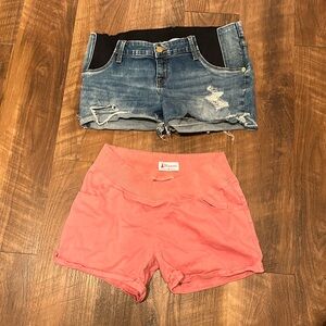 Isabel Maternity by Ingrid & Isabel Denim and Coral Shorts